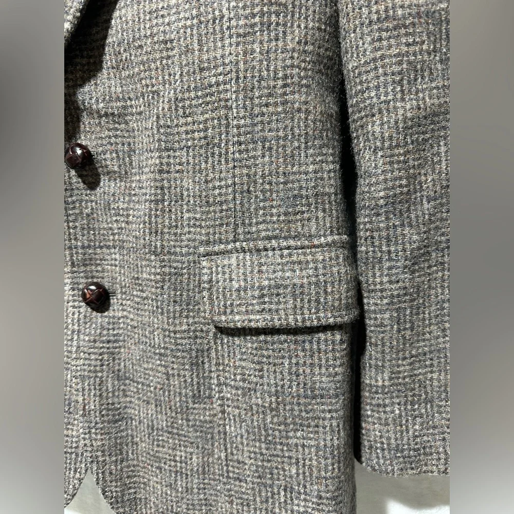 Pendleton Tweed 100% Virgin Wool blazer see measurements